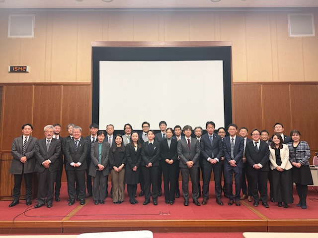 日本歯周病学会中国四国3大学・日本臨床歯周病学会中国四国支部合同研修会活動報告